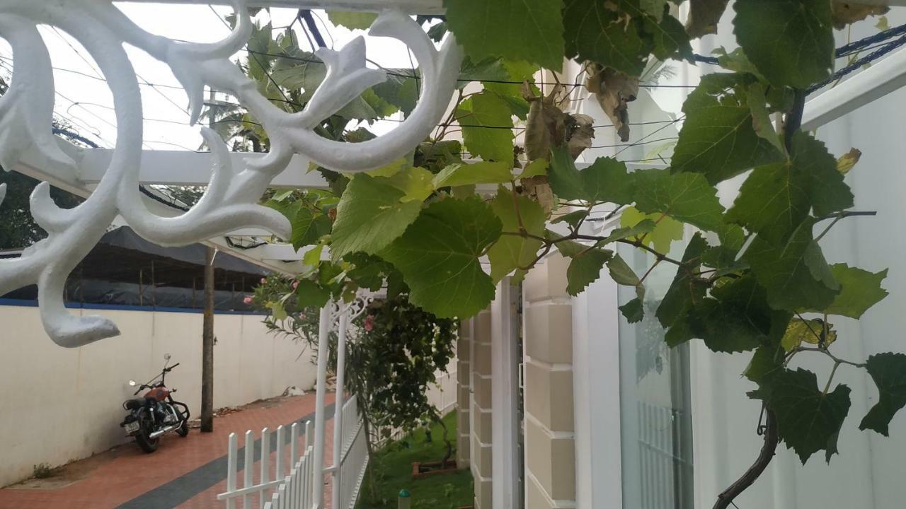 Daffodils Spice Court Ξενοδοχείο Kochi Εξωτερικό φωτογραφία